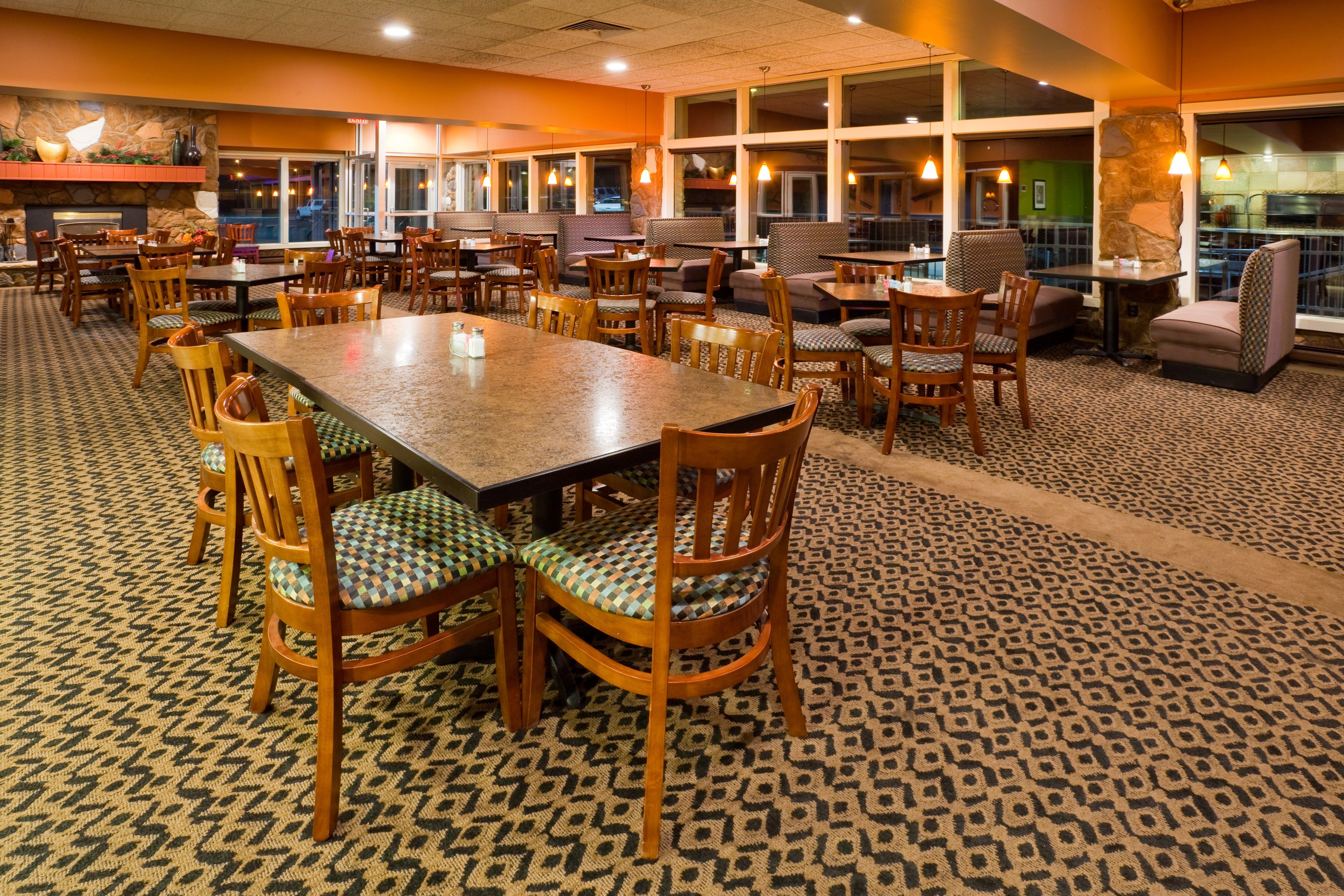 Holiday Inn Detroit Lakes By Ihg Exterior foto